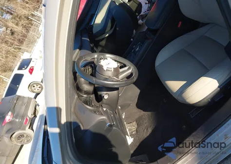 2023 Mazda Mazda3 2.5 S Preferred из США, поврежденный, VIN 3MZBPACM2PM366975